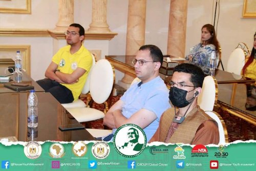The young participants of the “Nasser International Leadership” Fellowship met with SDGs Agenda 2063 expert , Mrs Sarah Hamouda,  to discuss the role of African peer review mechanism (APRM) in promoting South-South cooperation
