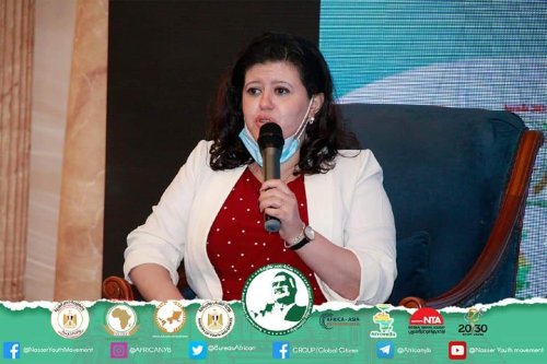 The young participants of the “Nasser International Leadership” Fellowship met with SDGs Agenda 2063 expert , Mrs Sarah Hamouda,  to discuss the role of African peer review mechanism (APRM) in promoting South-South cooperation