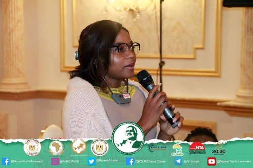 The young participants of the “Nasser International Leadership” Fellowship met with SDGs Agenda 2063 expert , Mrs Sarah Hamouda,  to discuss the role of African peer review mechanism (APRM) in promoting South-South cooperation