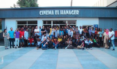 Estudiantes de “Nasser Fellowship para African leadership” visitan el Club del Cine Africano.