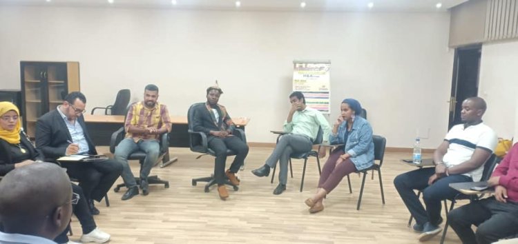 Mkutano kati ya Vijana wa Udhamini wa Nasser na Wahitimu wa Shule ya Kiafrika