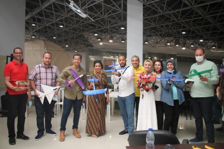 منحة " ناصر للقيادة الدولية " تزور متحف القوات الجوية في فعاليات اليوم السابع من المنحة