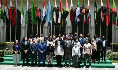 Washiriki wa Udhamini wa Nasser kwa Uongozi wa Kimataifa waanza shughuli za siku ya pili wakitembelea Jumuiya ya nchi za kiarabu