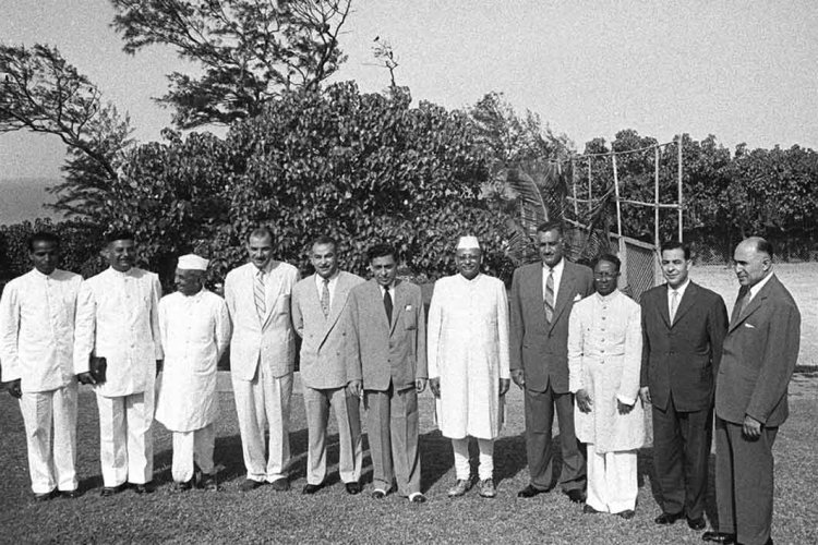 حفل استقبال بالمكتبة العامة الهندية لعبد الناصر 1 ابريل 1960