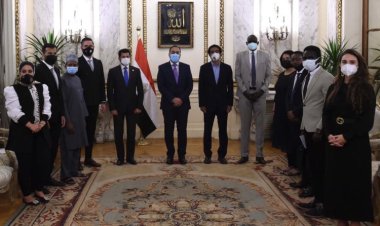 The Nasser Fellowship Second Cohort meets with Egyptian Prime Minister