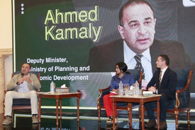 جلسة حوارية  تحت عنوان (دور التخطيط في تحقيق التنمية المستدامة)