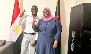 A Nasser Fellowship for International Leadership Graduate welcomes Malawi Ambassador to Egypt
