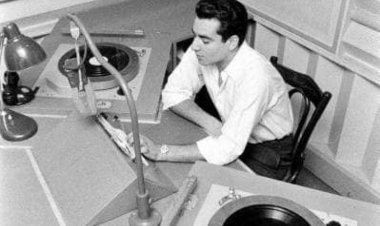 Voix des Arabes... La voix de Nasser contre le colonialisme étranger