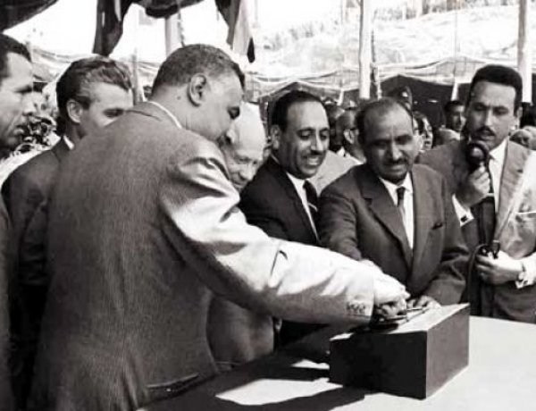 Le Haut Barrage Le projet d’ingénierie le plus grand – le plus majestueux au XXe siècle