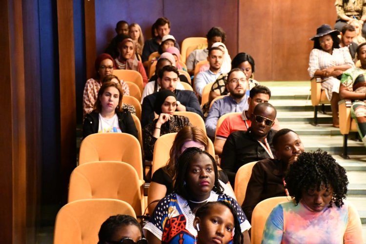 Des "délégations de jeunes" visitent le Musée national de la civilisation égyptienne dans le cadre des activités de la Bourse Nasser pour le leadership international