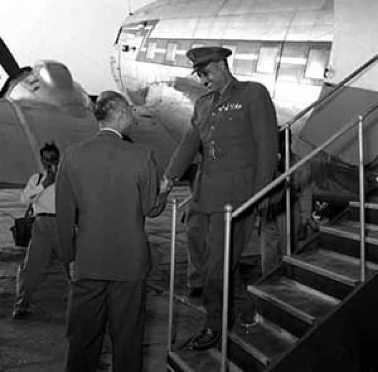 Visita del Presidente Jamal Abdel-Nasser a la Franja de Gaza en 1955