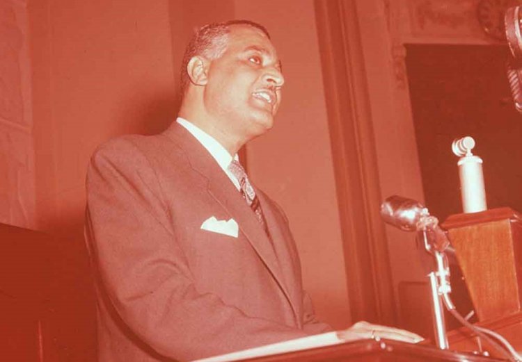 يجب أن نبدأ عهداً جديداً