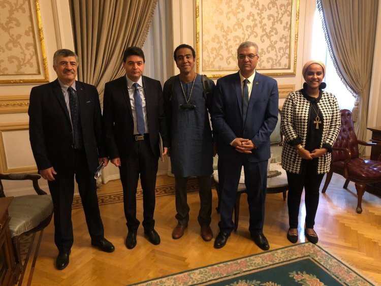 Les jeunes les sports et les médias se préparent pour la subvention Nasser Leadership