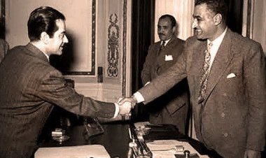 جمال عبدالناصر يلبى دعوة فريد الأطرش من على فراش مرضه بحضور حفل افتتاح فيلمه "عهد الهوى"