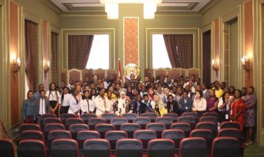 Le ministre adjoint des Affaires étrangères rencontre les participants à la bourse  Nasser pour le leadership africain à fin de discuter les déterminants de la politique égyptienne en Afrique