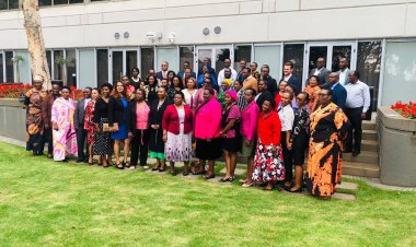 Graduado de Nasser Fellowship para Leadership Internacional participa en el Foro Parlamentario de la Comunidad del África Meridional para el Desarrollo