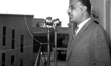 حينما نعبر عن قوتنا فنحن نستمد هذه القوة من بلدنا لا من بلد أجنبى