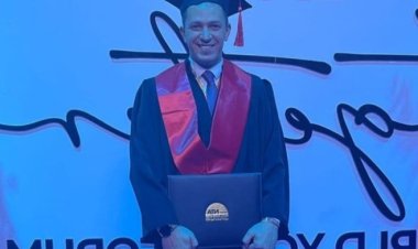 Un diplômé de la Bourse Nasser pour le leadership international parmi les diplômés du programme présidentiel lors de la cérémonie de clôture du Forum mondial de la jeunesse