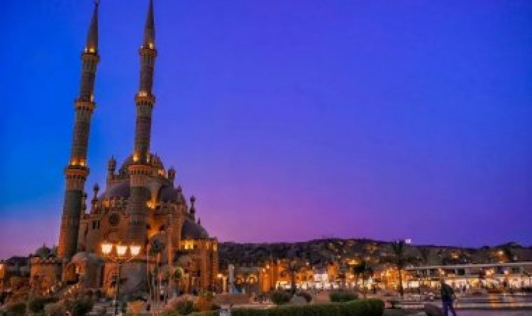 Mosquée Al-Sahaba à Charm el cheikh… Une icône unique dans l’architecture islamique moderne