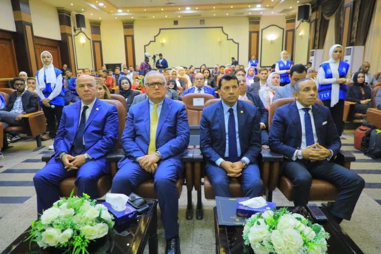 Sambamba na maadhimisho ya Misri kwa Siku ya Diplomasia.... Wahitimu wa Udhamini wa Nasser wazindua jukwaa la kwanza la majadiliano kwa vijana waarabu