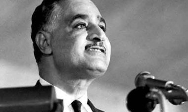 إن الجيش مدرسة تجمع الضباط وضباط الصف والعساكر.. وهذه المدرسة ينعكس عليها الوطن لأنها تجمع المواطنين