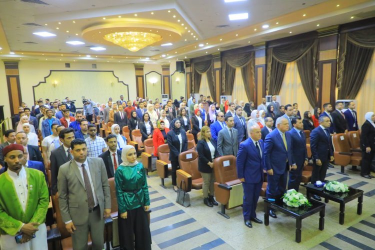 Simultanément avec les célébrations égyptiennes de la Journée de la diplomatie.. Les diplômés de la Bourse Nasser lancent la première plate-forme de discussion pour les jeunes arabes
