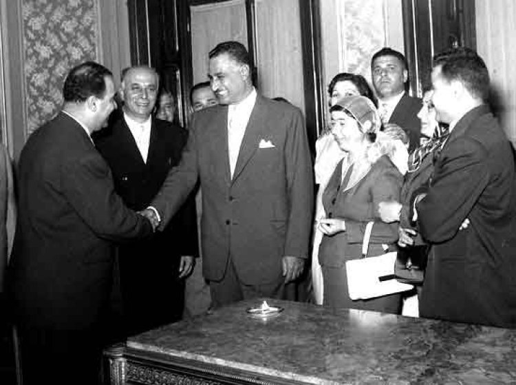 Maadui wa Taifa la Kiarabu wamekuwa wakijaribu kwa kila njia kutenganisha baina ya watu wake na kuzigawanya nchi za Kiarabu