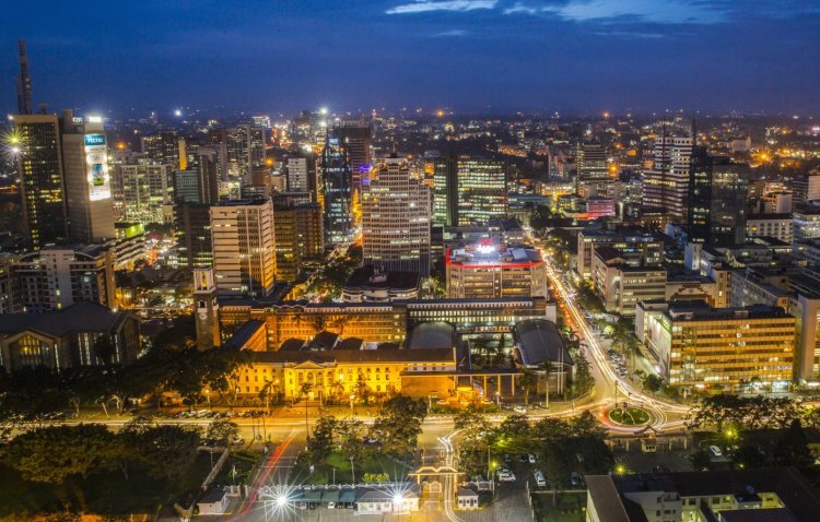 How can African youth promote solidarity to reduce ‘urban heat island effect’ in African urbanizing communities?