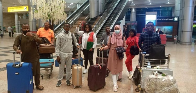 El Ministerio de Juventud y Deporte recibe a varias delegaciones que participan en Nasser Fellowship para Leadership Internacional 4 edición