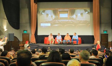 وفود منحة "ناصر للقيادة الدولية" تشاهد فيلم "الوداع يا بونابرت" بمركز الإبداع بدار الأوبرا المصرية