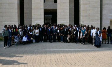 Dirigido por el Dr. Ashraf Sobhy, La Oficina Africana de la Juventud se reúne con jóvenes diplomáticos de la Organización Internacional de la Francofonía