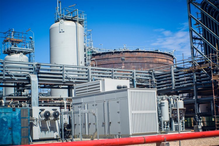 Kampuni ya Viwanda vya Kemikali ya kimisri Kima... Ni Kiini cha mji wa Misri wa Viwanda vya Kemikali na Mbolea