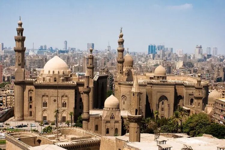 Le complexe des religions au vieux Caire : où se rencontrent les trois lois divines