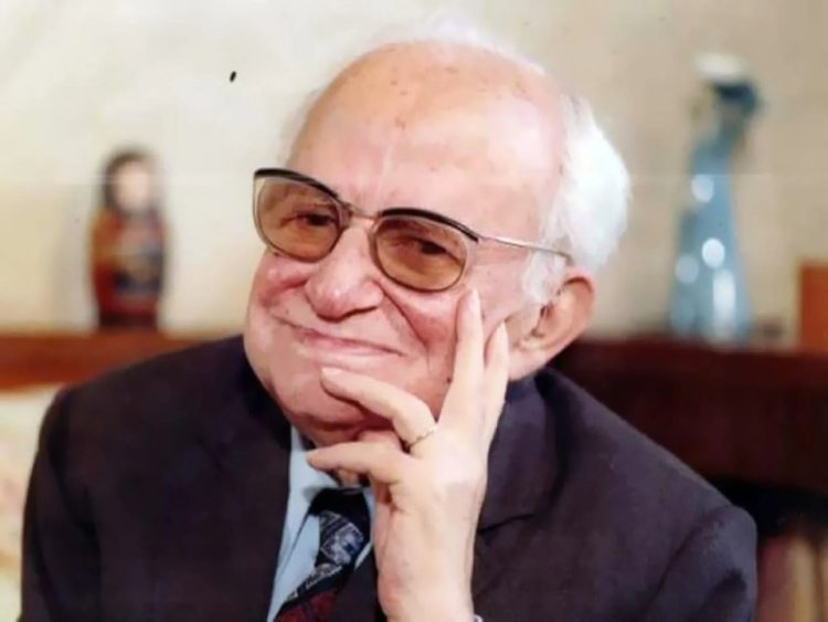 Yahya Haqqi Ni Nyota ameng'aa Bado kwenye Zama Yetu