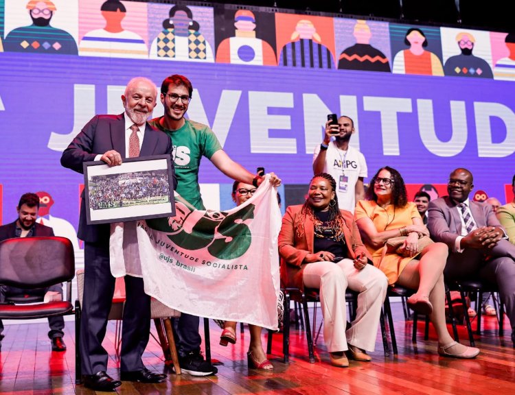 Delayed Revolution: Lula's Disconnection from the Revolutionary Ideals of Youth 