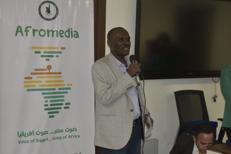 Celebrando el aniversario nº61 de la fundación de la Unión Africana… la clausura del curso de Hazem Abdel Wahab para periodistas y comunicadores africanos