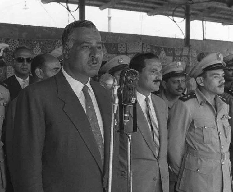 Discours du dirigeant Gamal Abdel Nasser lors du camp de jeunesse à Marsa Matrouh en 1953