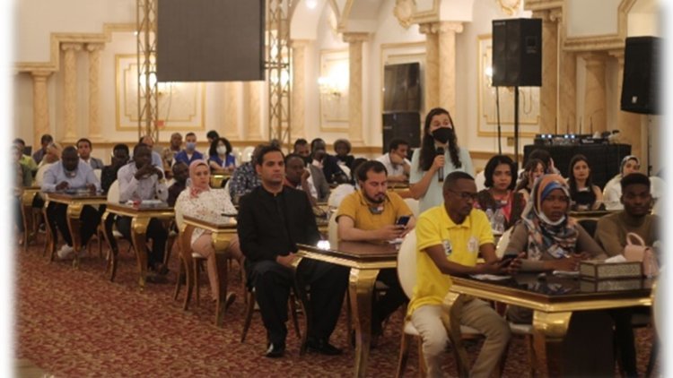 Une session de dialogue intitulée « Déterminants de la politique étrangère nationale face aux défis régionaux et internationaux » dans le cadre de la 6e journée de la bourse « Nasser pour le leadership international »