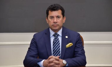 وزير بدرجة رياضي... أشرف صبحي يجمع بين المهارة الميدانية والرؤية الاستراتيجية