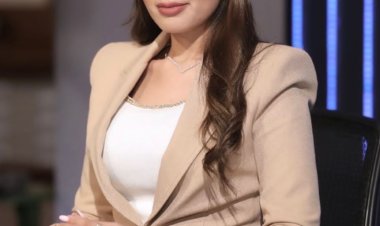 هايدي عبد الرازق... رحلة إعلامية بدأت من الميدان ووصلت إلى البرامج السياسية