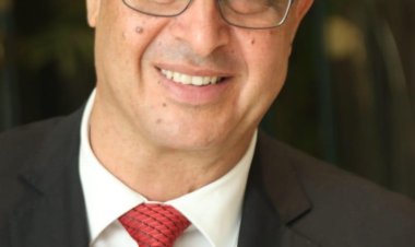 أشرف محمود... رائد الثقافة الرياضية وصوت الملاعب العربية