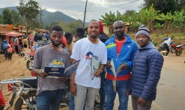 Sauti na Mawazo ya Vijana: Nguvu ya Kuunda Kesho Yetu