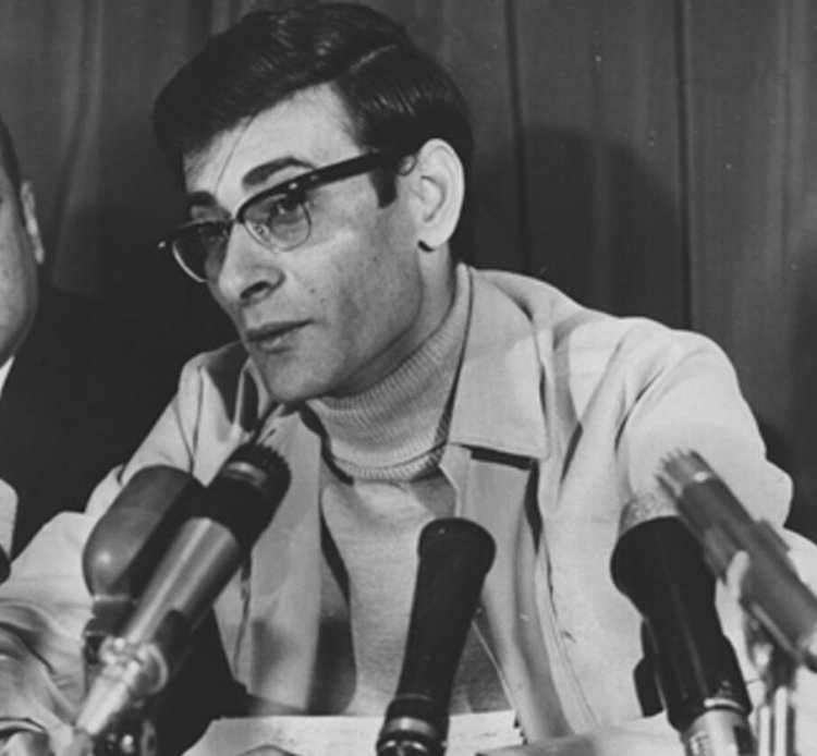 Did he secretly meet Gamal Abdel Nasser in Moscow and agreed to attend and live in Egypt?