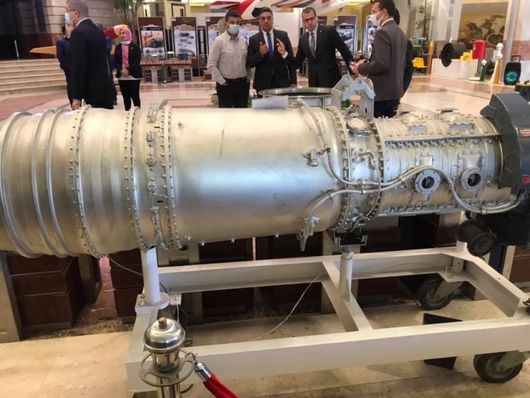 La bourse « Nasser pour le leadership international » en visite à l’Organisation arabe pour l’industrialisation dans le cadre des activités de la huitième journée