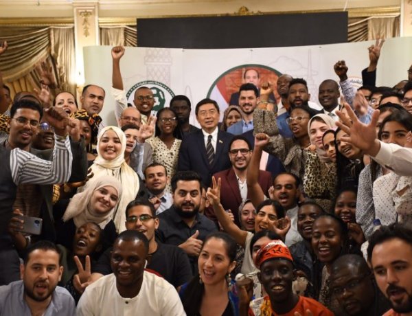 Une séance de dialogue consacrée aux fondateurs du non-alignement lance la troisième journée de la Bourse Nasser pour le leadership international