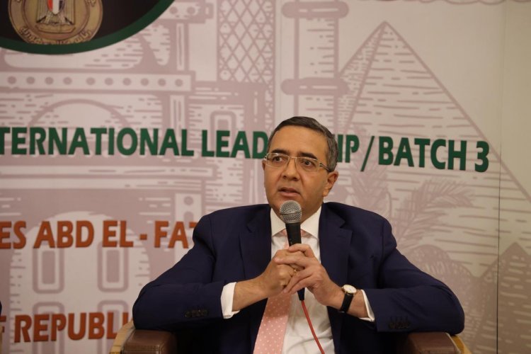 Une séance de dialogue consacrée aux fondateurs du non-alignement lance la troisième journée de la Bourse Nasser pour le leadership international